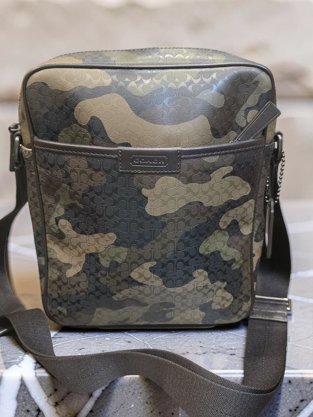 Coach stunning piece